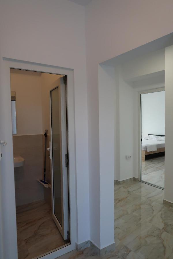 Home Space Two Năvodari Екстериор снимка